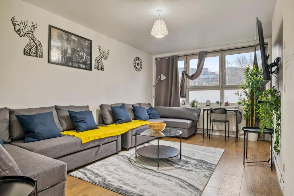 Peaceful 2-Bed South Bank Apartment London Exterior photo